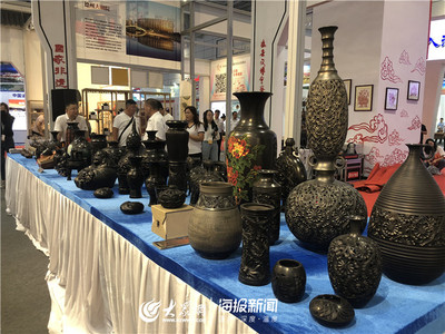 德州“庭院”閃耀第八屆山東文博會 特色文化產(chǎn)品綻放多元魅力